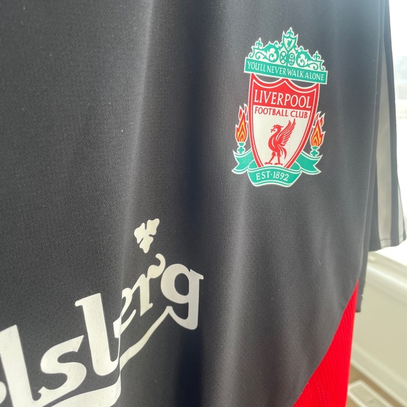 Retro Liverpool training top - Picture 3 of 6